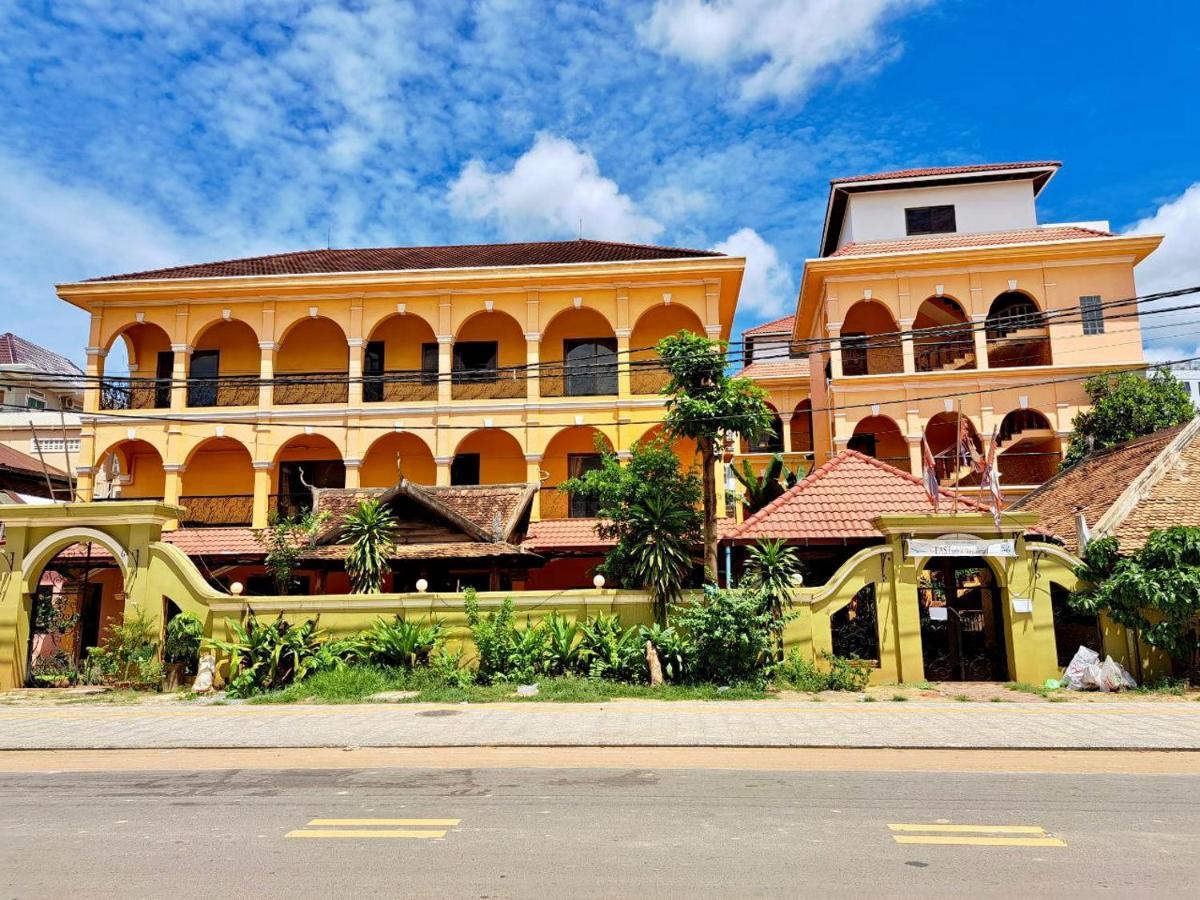 Den Hotel Totonou Siem Reap Extérieur photo